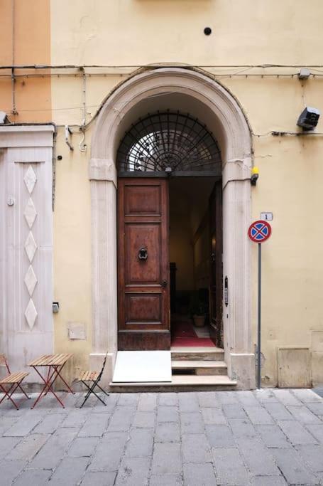 Lussuoso Appartamento Nel Cuore Del Centro Storico Μπολόνια Εξωτερικό φωτογραφία